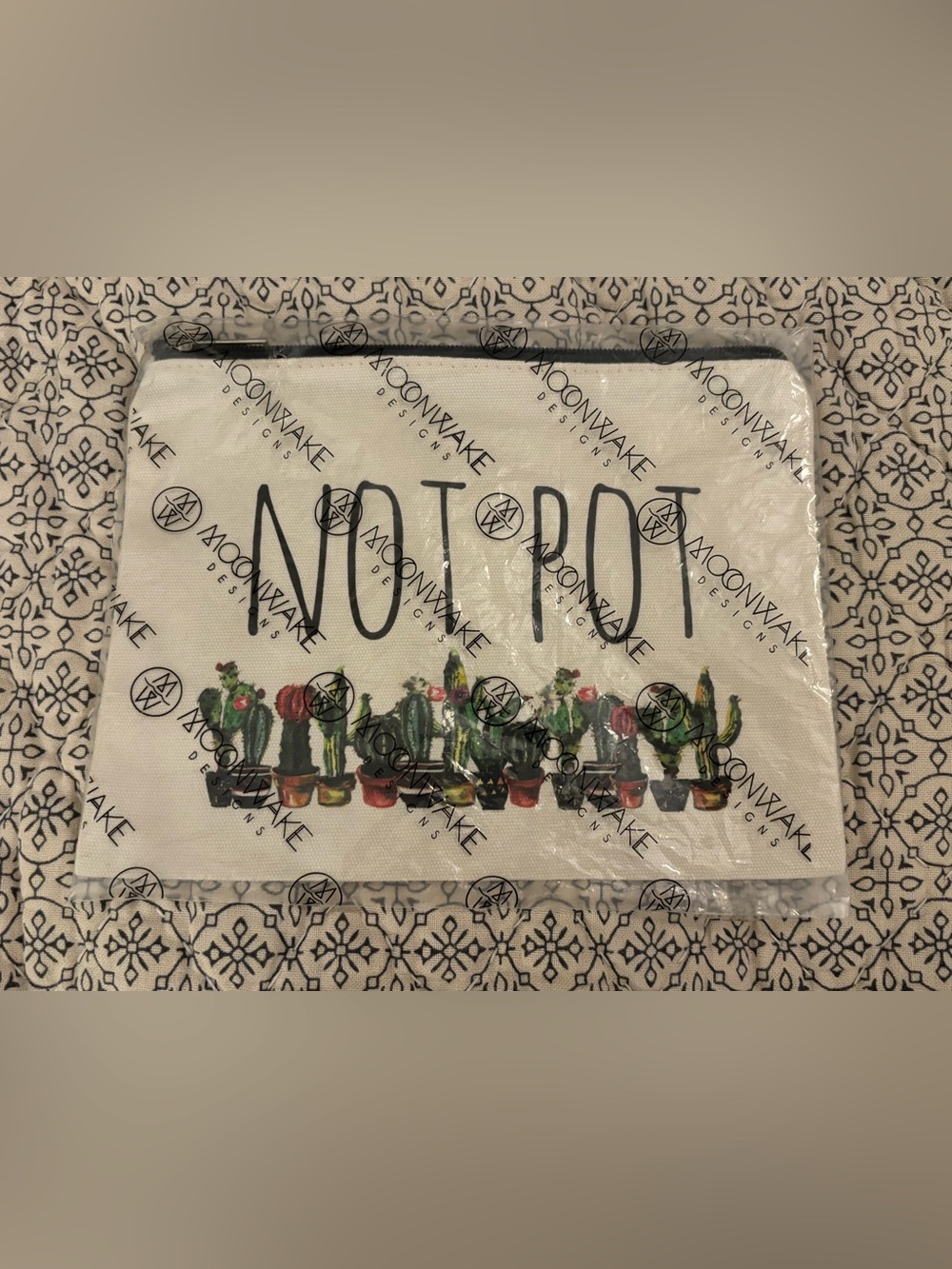 NOT POT small canvas bag with Cactus Print. NWT.